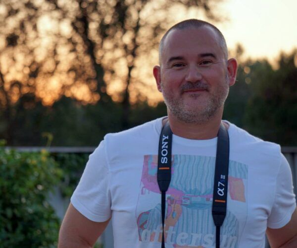Antonio Valdovín: «Ahora me voy a soltar la melena, no sigo modas ni centenarios»
