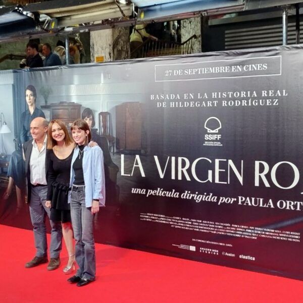Sobrecogedora y extraordinaria, opiniones de `La virgen roja´ en su preestreno en Zaragoza